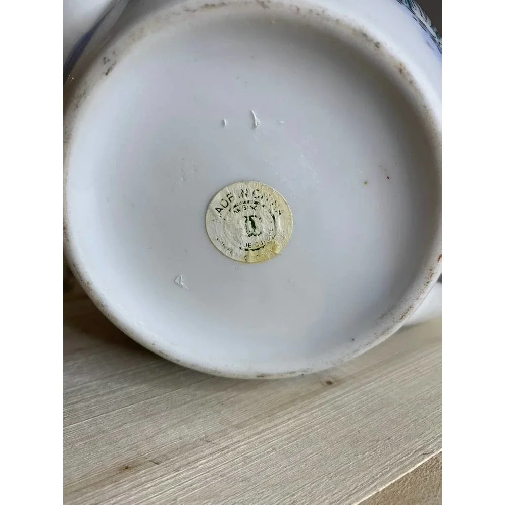 Williams Sonoma Asian- Inspired Teapot